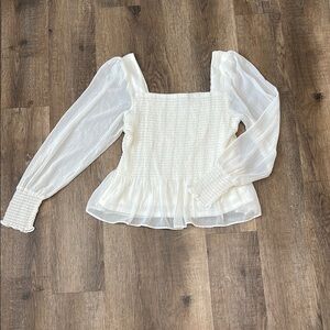 Nine West,Elegant White Puff Sleeve Top